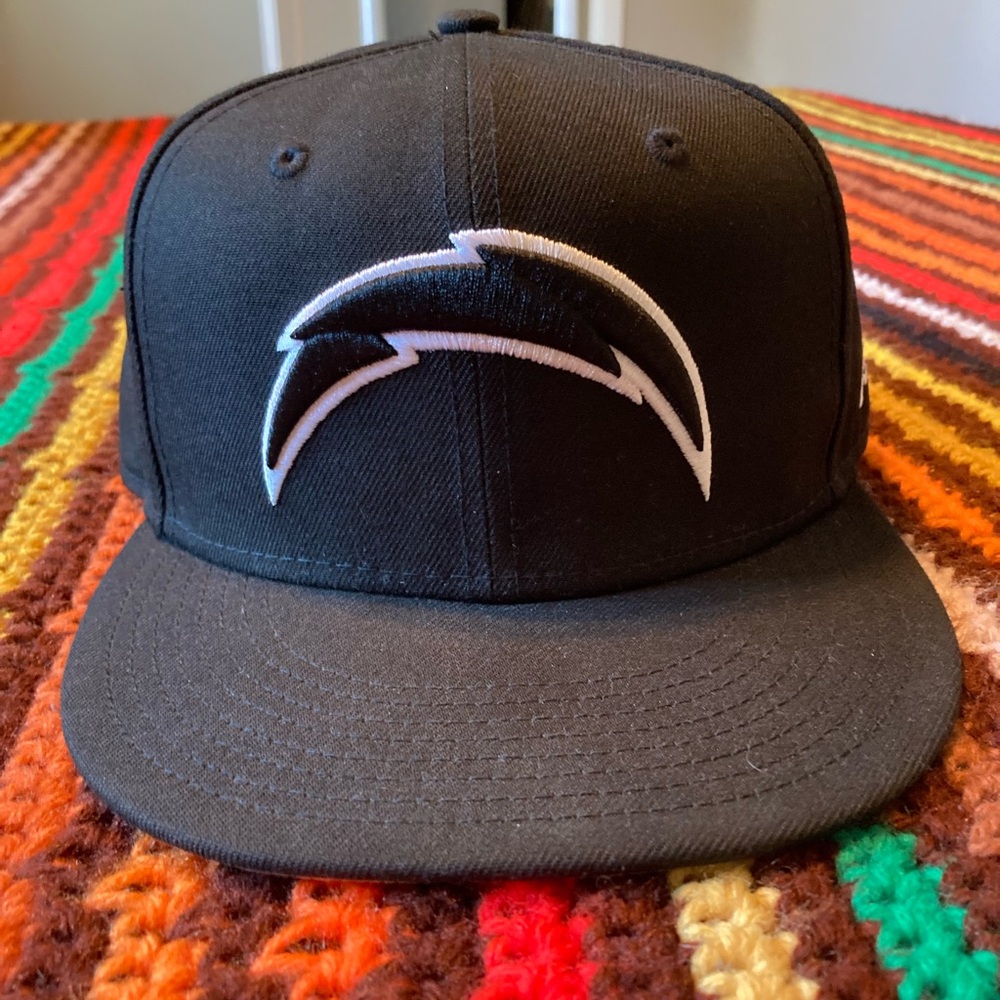 Chargers new era cap Size 7 3/8